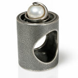 Gösterişli İnci Taşlı Gümüş Yüzük – Gravital