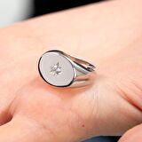 Beyaz Zirkon Taşlı Yıldız Detaylı Silver Renk Free Size 925 Ayar Gümüş Kadın Tektaş Yüzük