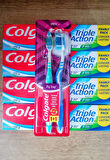COLGATE 5'li Set ( Triple Action 150 ml Diş Macunu x 4 Adet + Zig Zag 1+1 Diş Fırçası x 1 Adet )