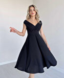 Rose's Boutiqe All About Women Kadın Kısa Kollu Kruvaze Yaka Eteği Volanlı Krep Elbise