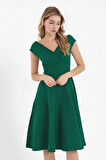 Rose's Boutiqe All About Women Kadın Kısa Kollu Kruvaze Yaka Eteği Volanlı Krep Elbise