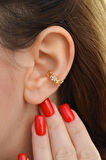 Sıra Yıldızlı Earcuff Sıkıştırma Kıkırdak Küpesi Yıldızlı
