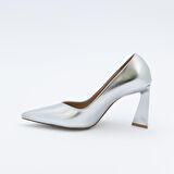 BETA KAPALI SİVRİ BURUN 8CM KALIN TOPUK ABİYE STİLETTO TOPUKLU AYAKKABI