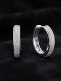 925 Ayar Gümüş Rodyum Renk Zirkon Taşlı Oval Formlu Üç Sıra Huggie Halka Küpe - Büyük