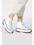 Runway Speed White