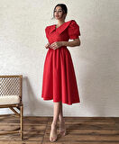 Kırmızı Büyük Yakalı Kloş Poplin Elbise