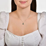 0.19 Karat Baget Taşlı Zümrüt Pırlanta Kolye