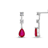 0.03 Karat Yakut Taşlı Pırlanta Küpe