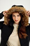 Barbora Kışlık Eldivenli Kapüşonlu Kürklü Kadın Şişme Mont bt121siyah5