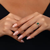 Zümrüt Taşlı Pırlanta Yüzük