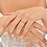 0.03 Karat Pırlanta Venüs Tektaş Yüzük