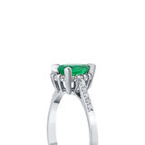 0.23 Karat Zümrüt Taşlı Pırlanta Yüzük