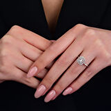 0.26 Karat Pırlanta Baget Yüzük