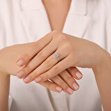 0.24 Karat Pırlanta Baget Yüzük