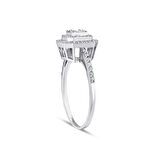 0.32 Karat Baget Taşlı Pırlanta Yüzük