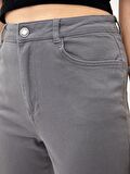 Normal Bel Slim Fit Düz Cep Detaylı Gabardin Kadın Pantolon
