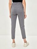 Normal Bel Slim Fit Düz Cep Detaylı Gabardin Kadın Pantolon