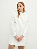 Kapüşonlu Yazı Baskılı Uzun Kollu Kadın Sweatshirt Tunik