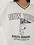 V Yaka Snoopy Baskılı Uzun Kollu Oversize Kadın Sweatshirt