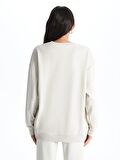 Bisiklet Yaka Nakışlı Uzun Kollu Oversize Kadın Sweatshirt