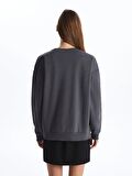 Bisiklet Yaka Nakışlı Uzun Kollu Oversize Kadın Sweatshirt