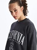 Bisiklet Yaka Baskılı Uzun Kollu Oversize Kadın Sweatshirt
