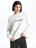Bisiklet Yaka Nakışlı Uzun Kollu Oversize Kadın Sweatshirt