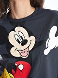 Bisiklet Yaka Mickey Mouse Baskılı Uzun Kollu Kadın Sweatshirt