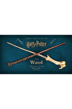 Harry Potter: The Wand Collection [Softcover] + Yapışkanlı Not Kağıdı