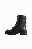 Kadın Siyah Vegan Deri Bot  Trok Detaylı  Şık Tasarım ve Modern Çizgi