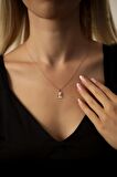 Swarovski Taşlı Dikdörtgen Model Rose Kaplama Gümüş Zirconia Kolye