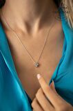 Swarovski Taşlı Kare Model Gümüş Zirconia Kolye