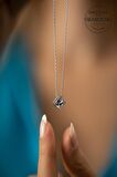 Swarovski Taşlı Kare Model Gümüş Zirconia Kolye