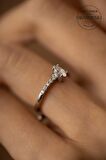Swarovski Taşlı Mekik Model Gümüş Zirconia Yüzük