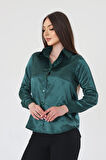 Kadın Hafif Dökümlü Zümrüt Yeşil Saten Gömlek