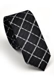 Gri Kare ve Kırcıllı Desenli Siyah Dokuma Kumaş Mendilli Slim Fit Kravat // SDK230911