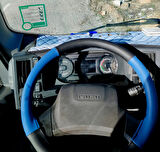 DİKİŞLİ DİREKSİYON KILIFI SİYAH DERİ MAVİ DERİ SİYAH DİKİŞLİ ISUZU NPR LONG 10 İÇİN