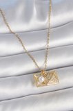 316L Çelik Gold Renk Zincir Zirkon Taşlı Açılır İncili Elmas Model Kadın Kolye TJ-BKO10049
