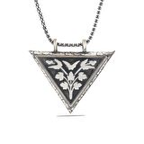 Gümüş Üçgen İçi Açılabilen Çiçek Muskalık Kolye