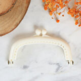 Leyloş Plastik Cüzdan Klipsi-beyaz