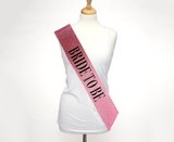 Partitoys Pembe Üzeri Siyah Kalın Bride To Be Yazılı Simli Işıltılı Kuşak Kemer 10X80 Cm