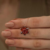 925 Ayar Gümüş Kırmızı Çiçek Kadın Gümüş Kolye