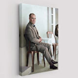 Sandalyede Oturan Karizmatik Atatürk Dekoratif Kanvas Tablo, Duvar Dekoru 6034