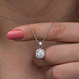 Supertrend Gümüş Kare Montür Tek Taş Kadın Kolye