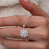 Supertrend Gümüş Beyaz Manolya Çiçeği Kadın Kolye