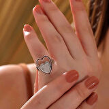 Supertrend Gümüş Beyaz Taşlı Kalpli Kadın Yüzük