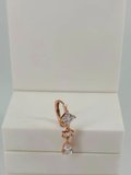 Rose Zirkon Taşlı Uç Kısmı : Pirinç Kıkırdak Bar Uzunluğu : 6 Mm / Bar Kalınlığı 0.8 Mm / Top Boyu 3 Mm / Çap 10 Mm - Pt0077-2