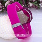 Pembe Renk Silikon Kordonlu Dijital Led Ekran Bayan Saat ST-303589