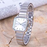 Gümüş Renk Kordon Kare Gümüş Renk Kadran Minimal Kadın Kol Saati ST-304265