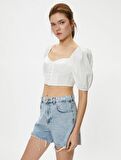 Crop Bluz Korse Detaylı Kopçalı Balon Kollu Kalp Yaka 4SAL60036IW